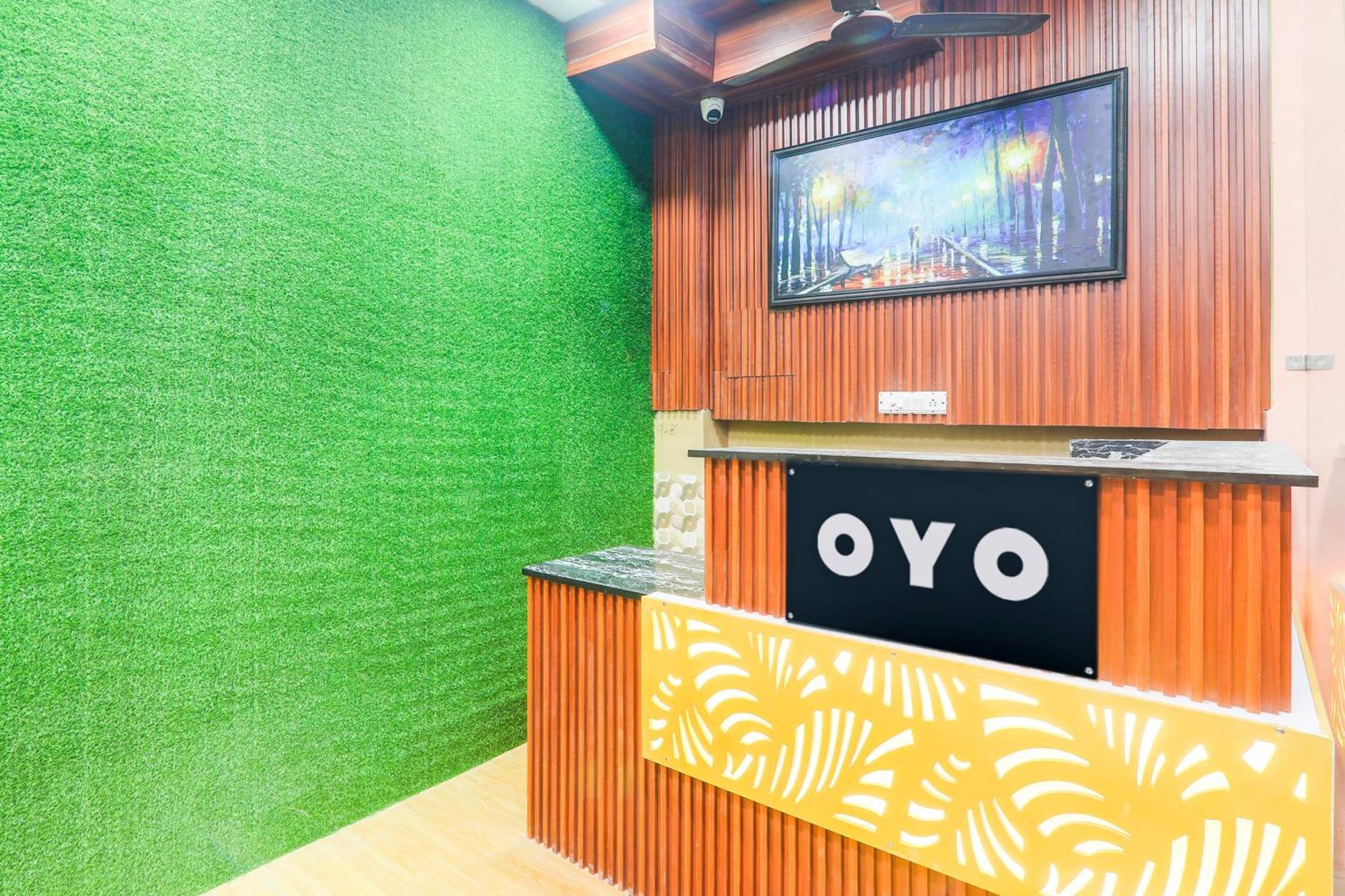Hotel O V. K Palace Inn Lucknow Luaran gambar