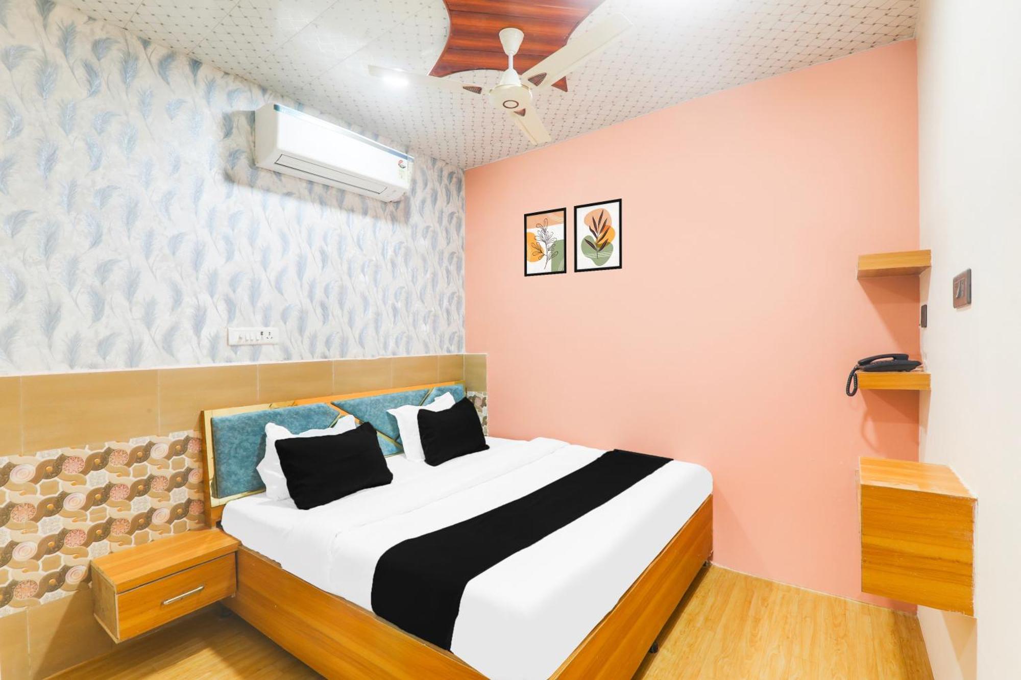 Hotel O V. K Palace Inn Lucknow Luaran gambar
