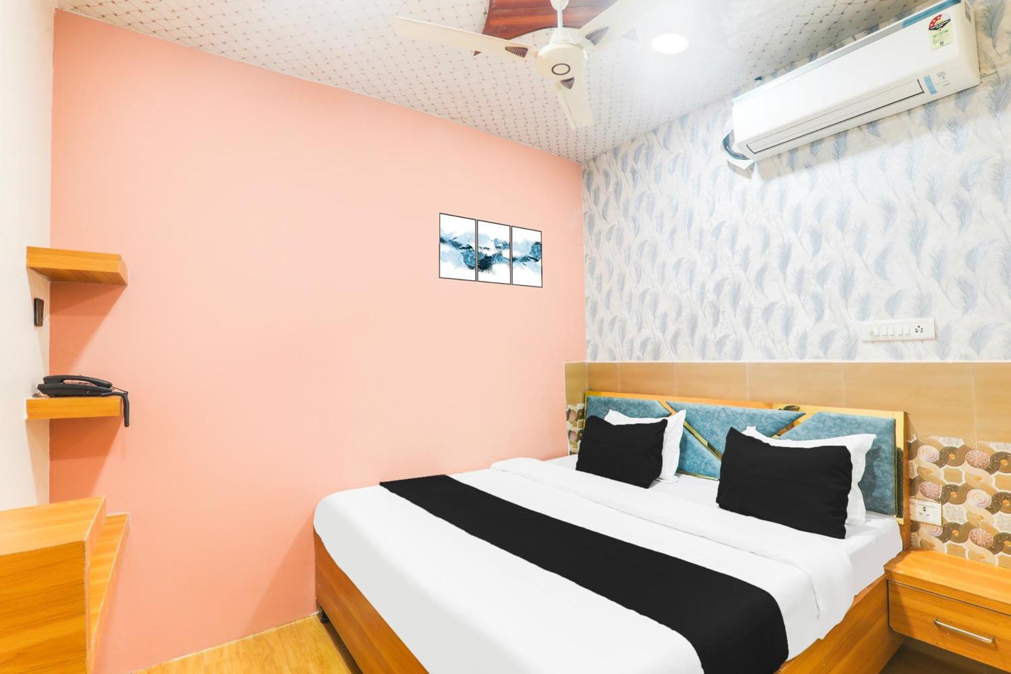 Hotel O V. K Palace Inn Lucknow Luaran gambar