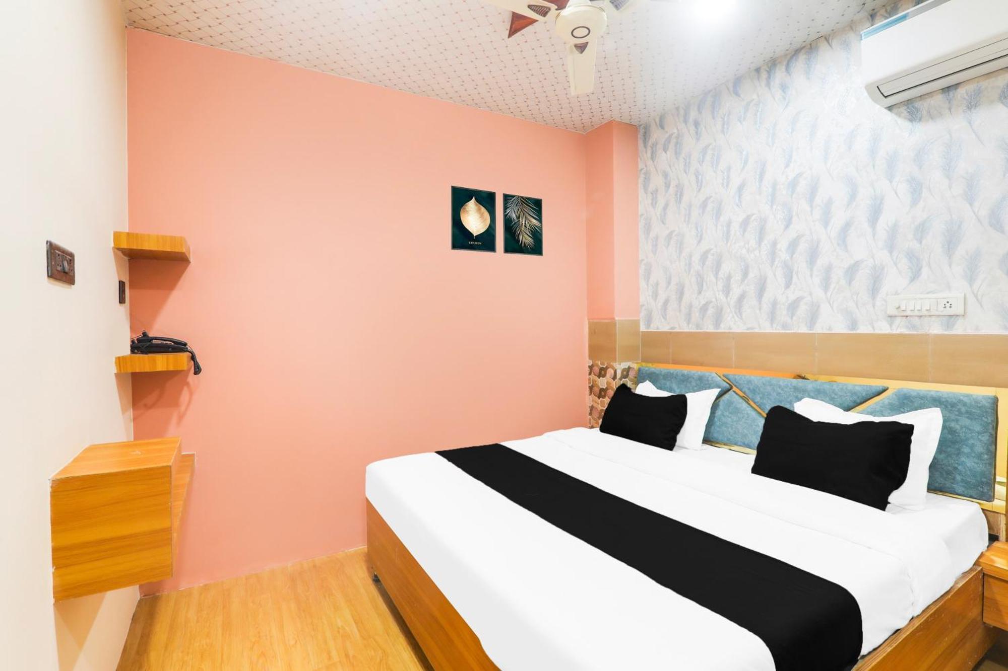 Hotel O V. K Palace Inn Lucknow Luaran gambar