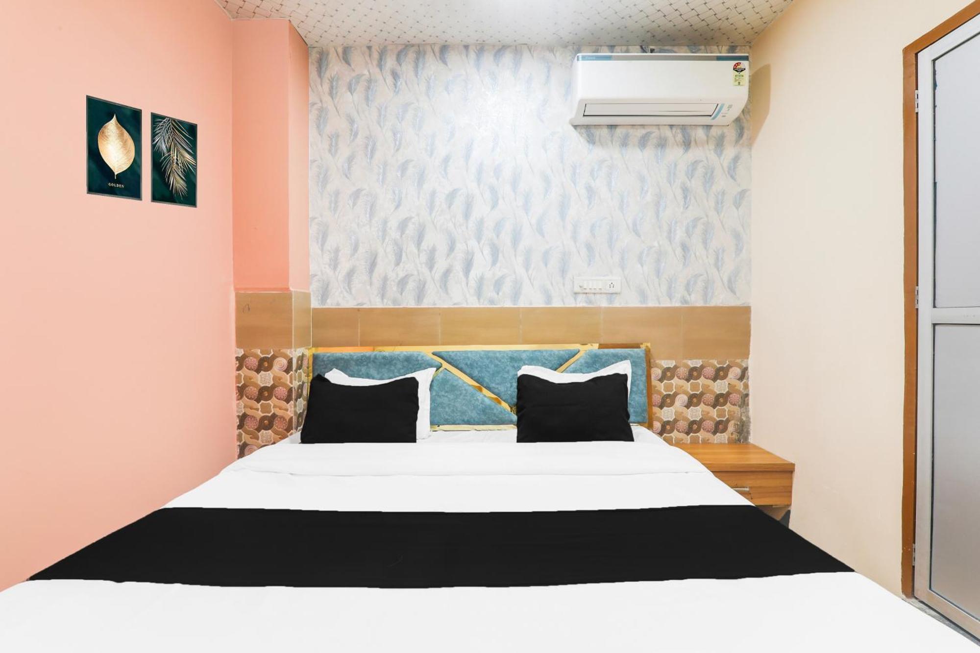 Hotel O V. K Palace Inn Lucknow Luaran gambar